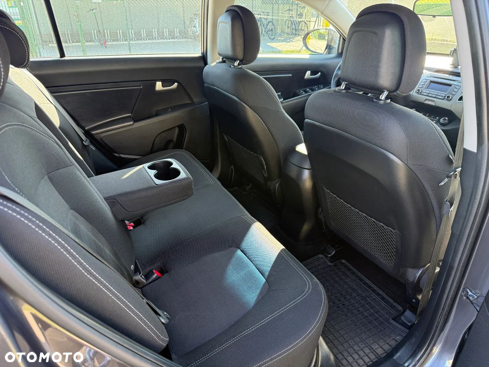 Kia Sportage 1.6 GDI Business Line L 2WD - 11