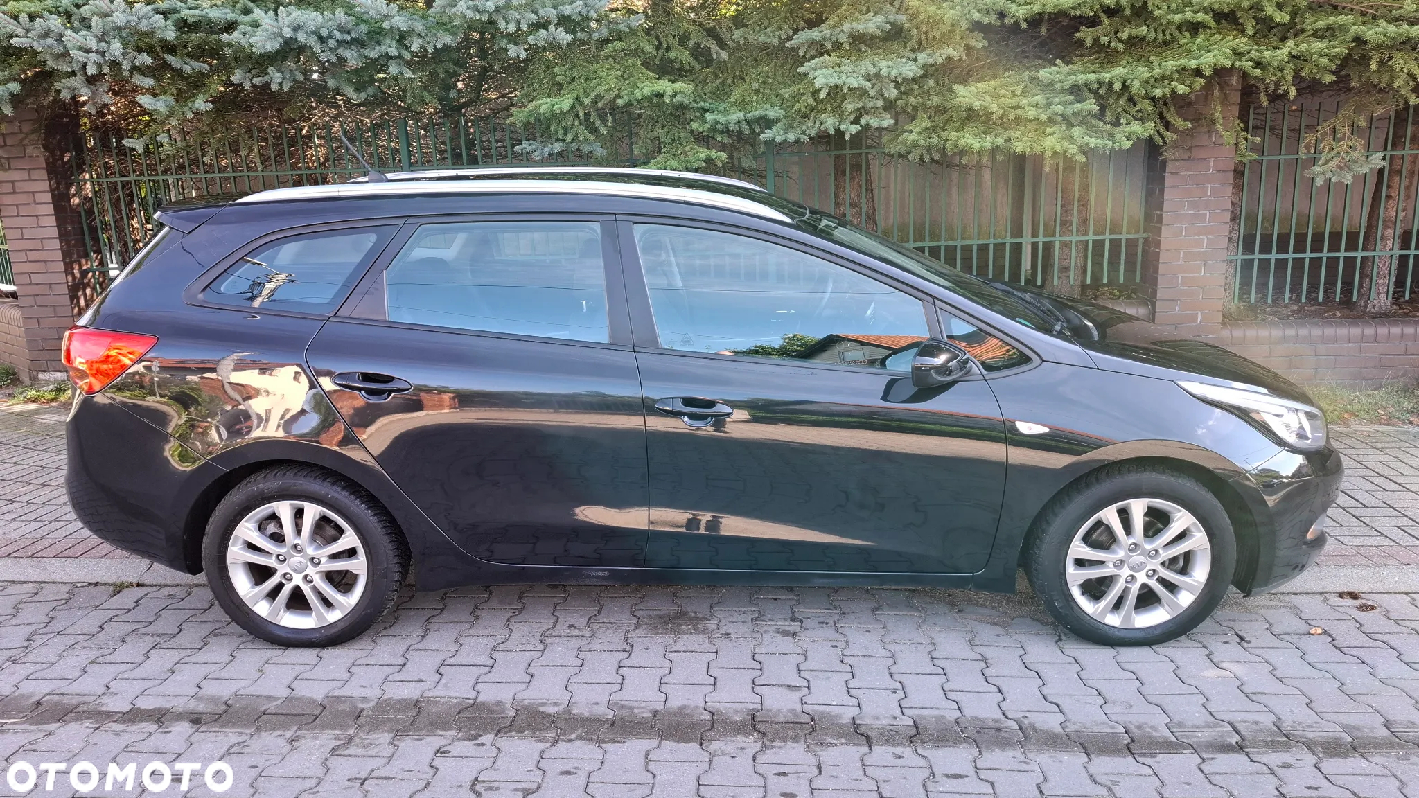 Kia Ceed 1.4 CVVT Attract Plus - 4