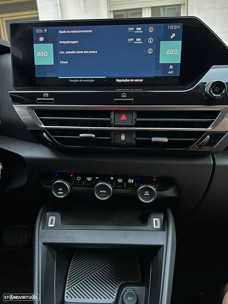 Citroën e-C4 - 13