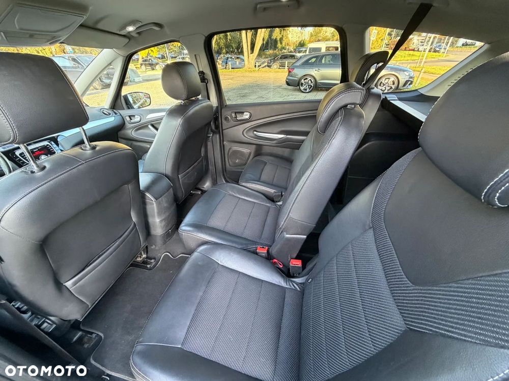 Ford S-Max 2.0 TDCi DPF Titanium MPS6 - 25