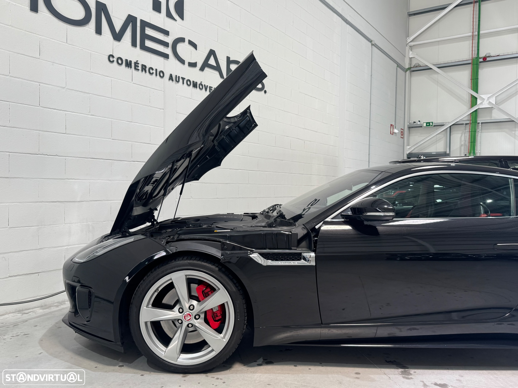 Jaguar F-Type 2.0 i4 R-Dynamic - 47