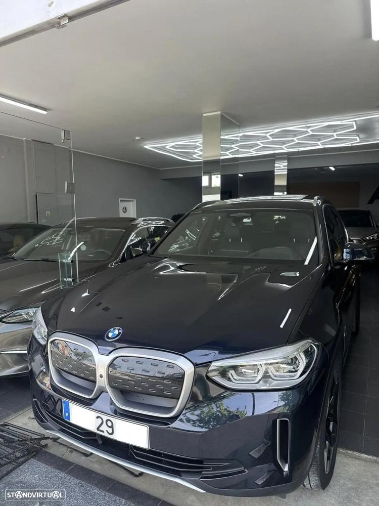 BMW iX3 M Sport Impressive - 1