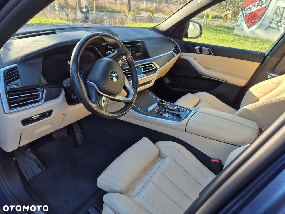 BMW X5 xDrive40i - 4