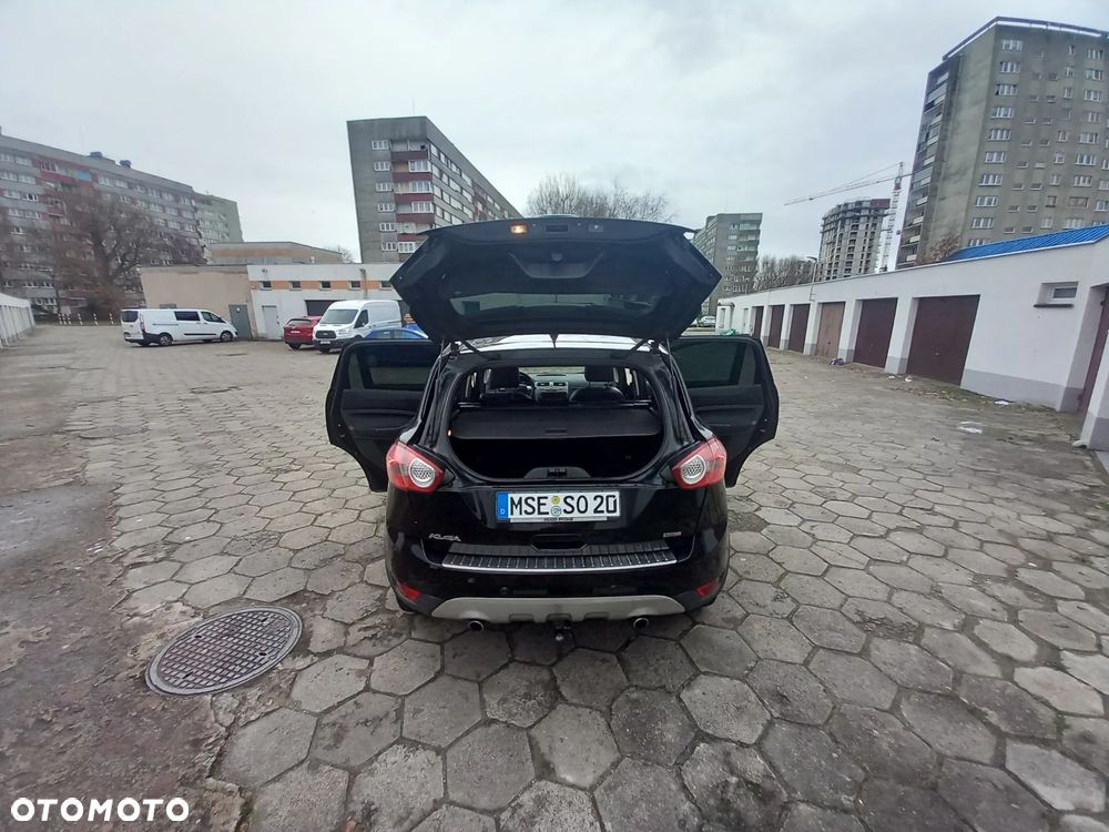 Ford Kuga 2.0 TDCi 2x4 Titanium - 30