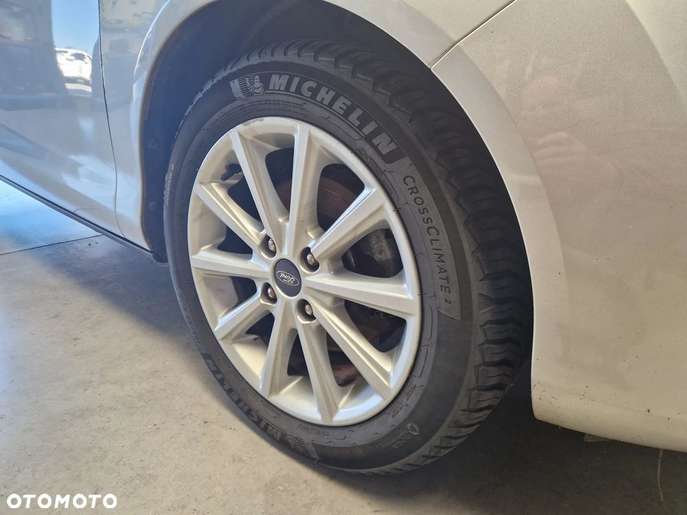 Ford B-MAX 1.0 EcoBoost Titanium ASS - 17