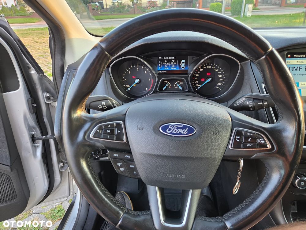 Ford Focus 1.5 TDCi SYNC Edition - 15