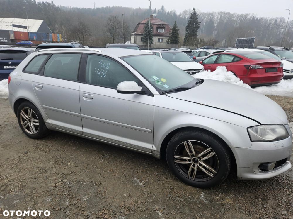 Audi A3 Sportback 2.0 TDI DPF Ambiente - 1