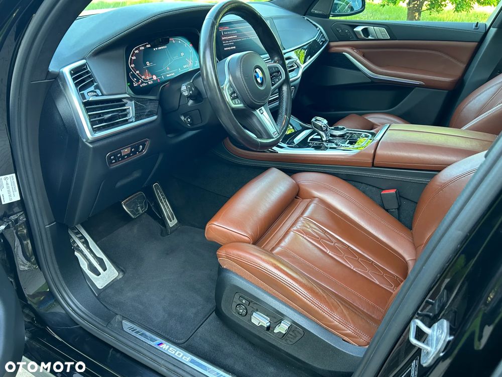 BMW X7 - 10