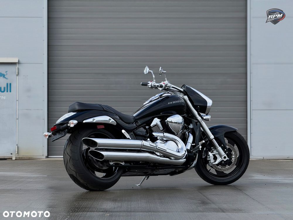 Suzuki Boulevard - 2