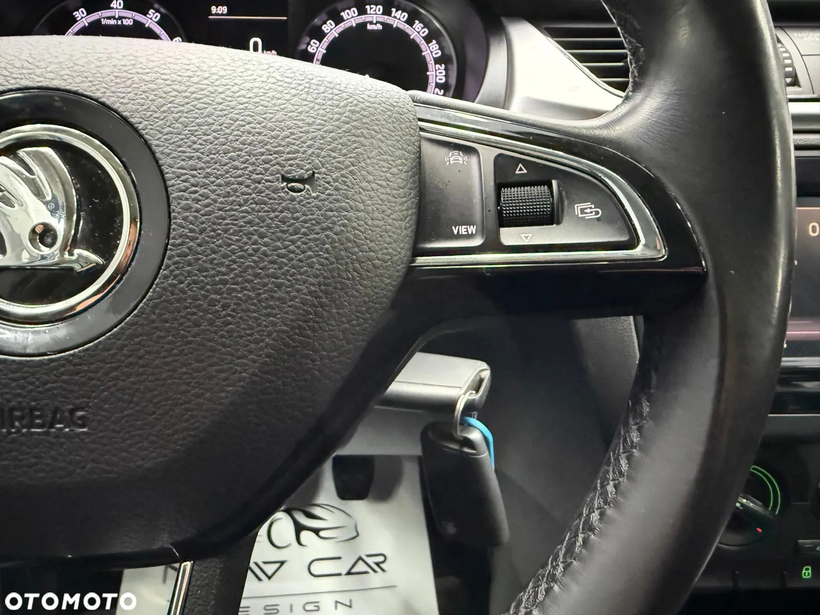 Skoda RAPID 1.0 TSI Ambition - 15
