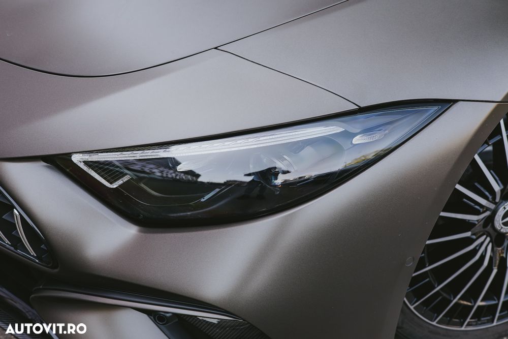 Mercedes-Benz SL - 12