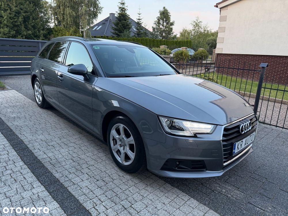 Audi A4 Avant 2.0 TDI ultra S tronic sport - 36