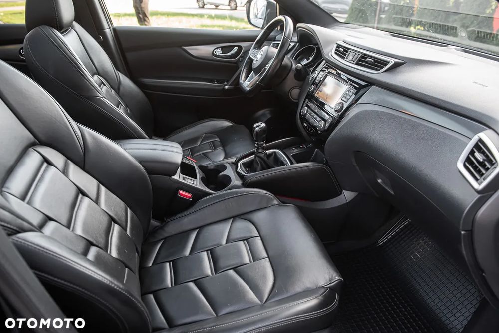 Nissan Qashqai - 33
