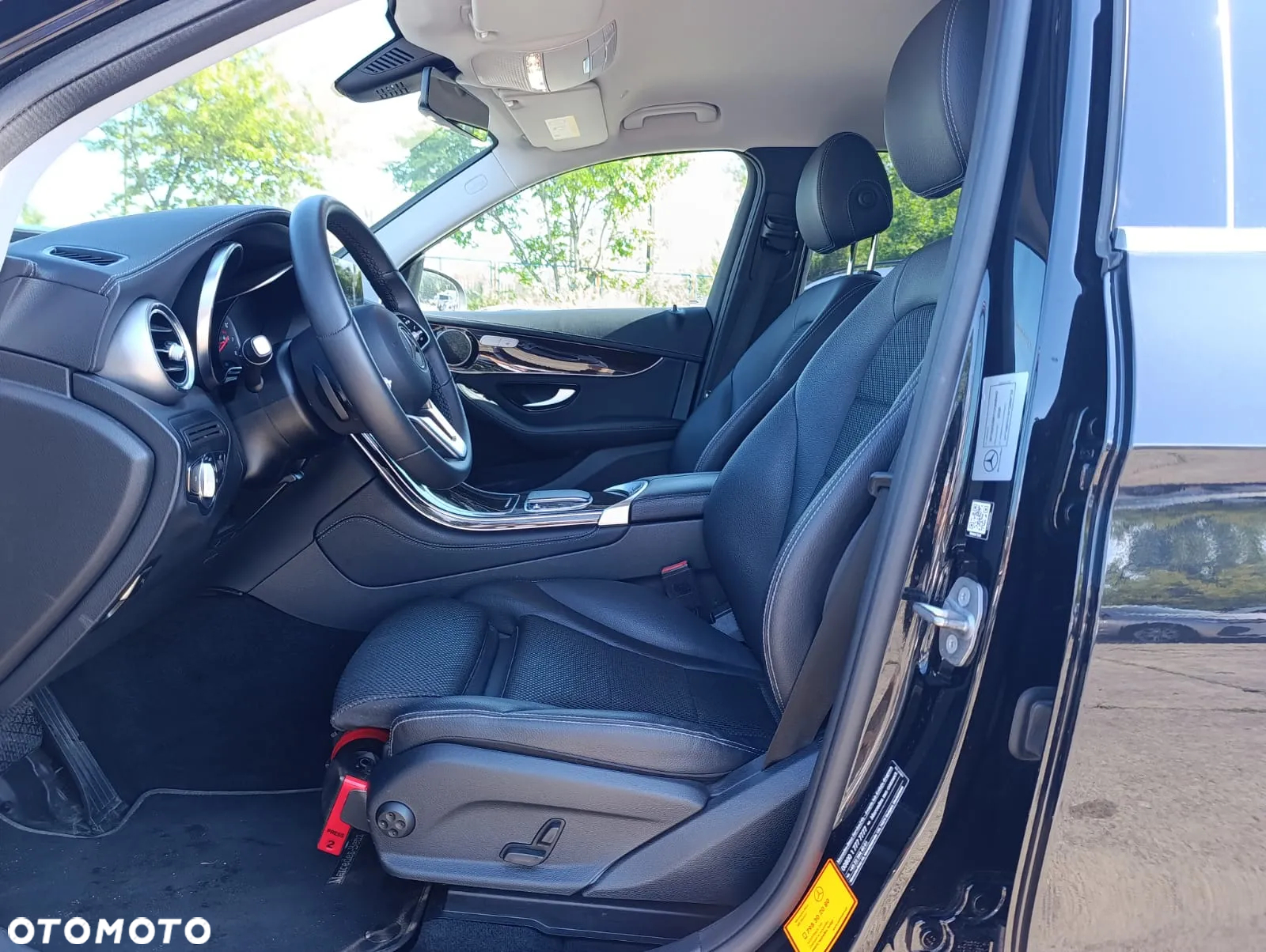 Mercedes-Benz GLC 200 4-Matic - 8