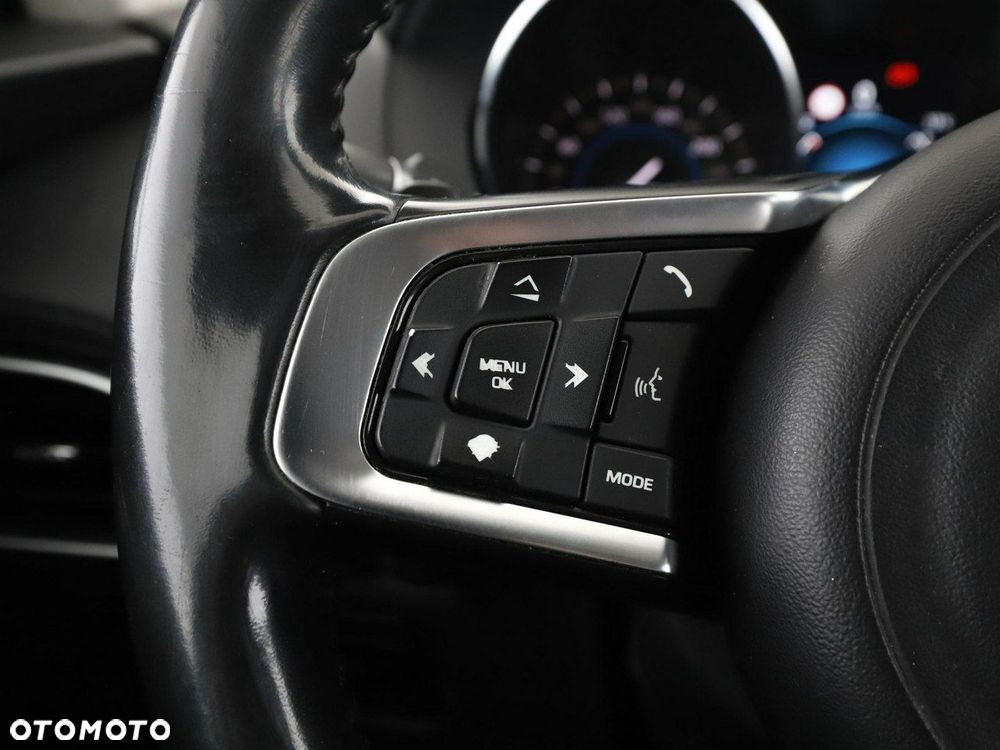 Jaguar F-Pace 20d AWD Prestige - 32