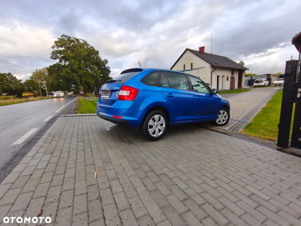 Skoda RAPID - 15