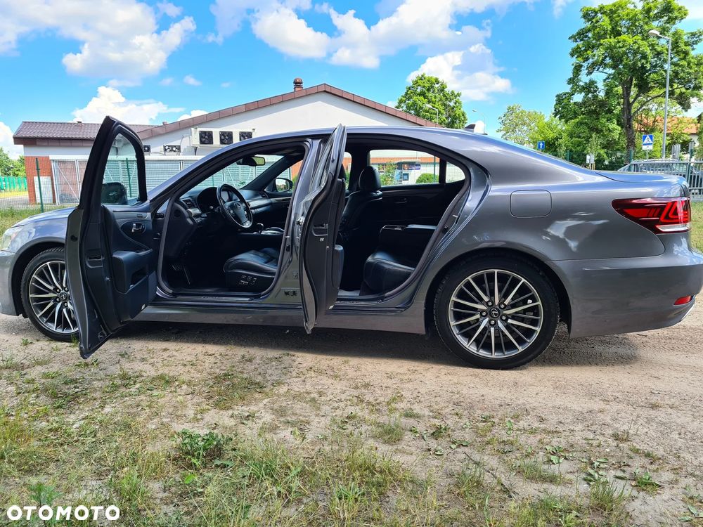 Lexus LS 600h F Sport - 8