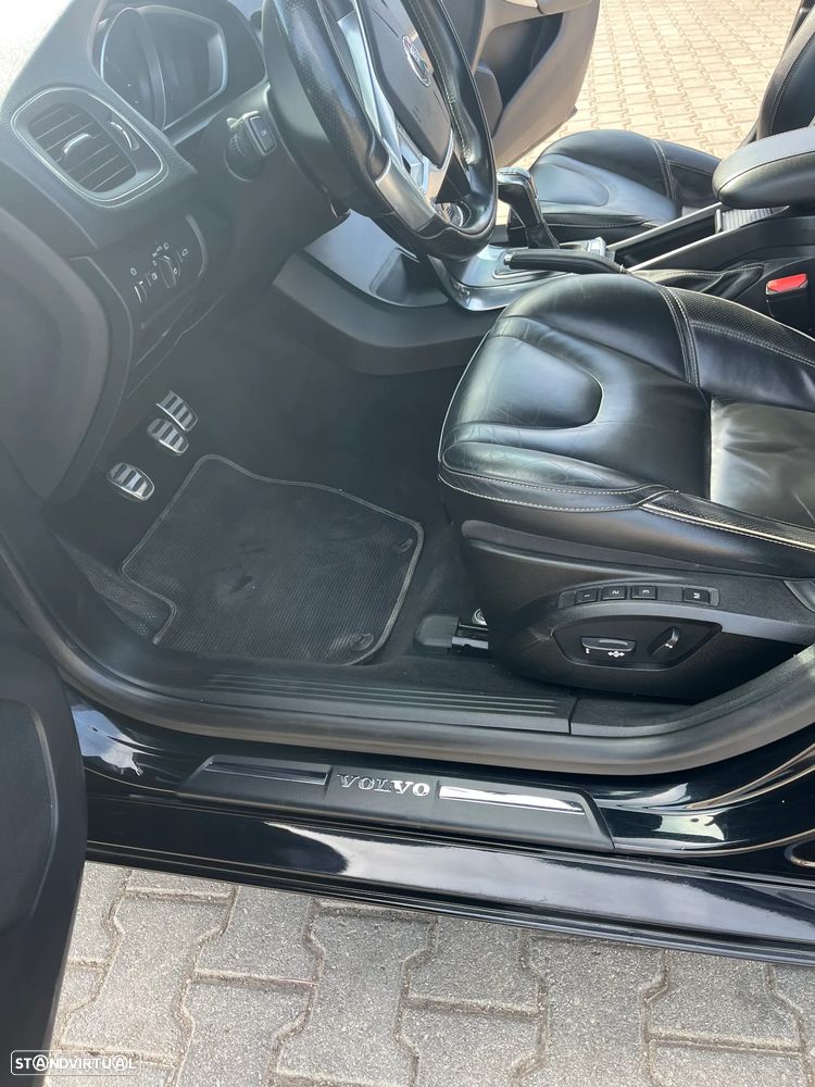 Volvo V40 - 11