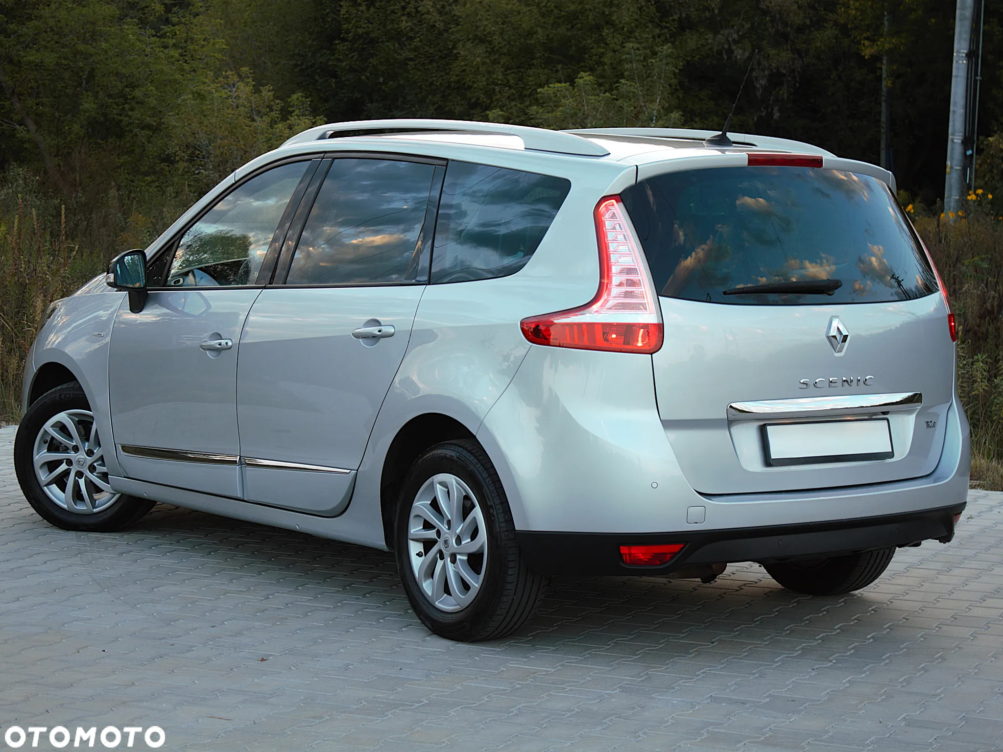 Renault Scenic 1.2 TCe Energy Bose Edition - 3