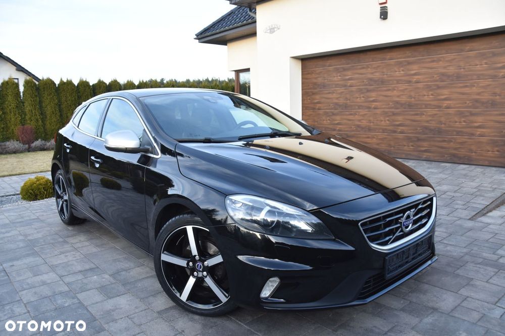 Volvo V40 D2 Drive-E R-Design Momentum - 4