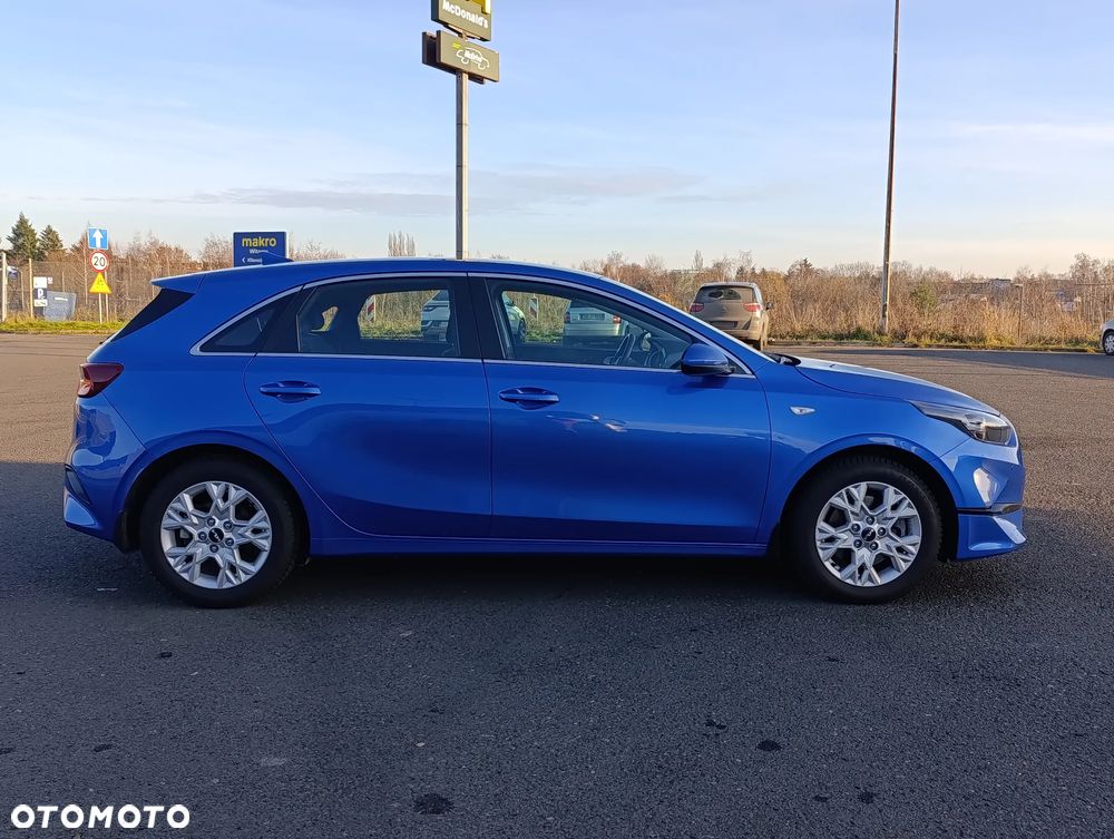 Kia Ceed 1.5 T-GDI M - 9