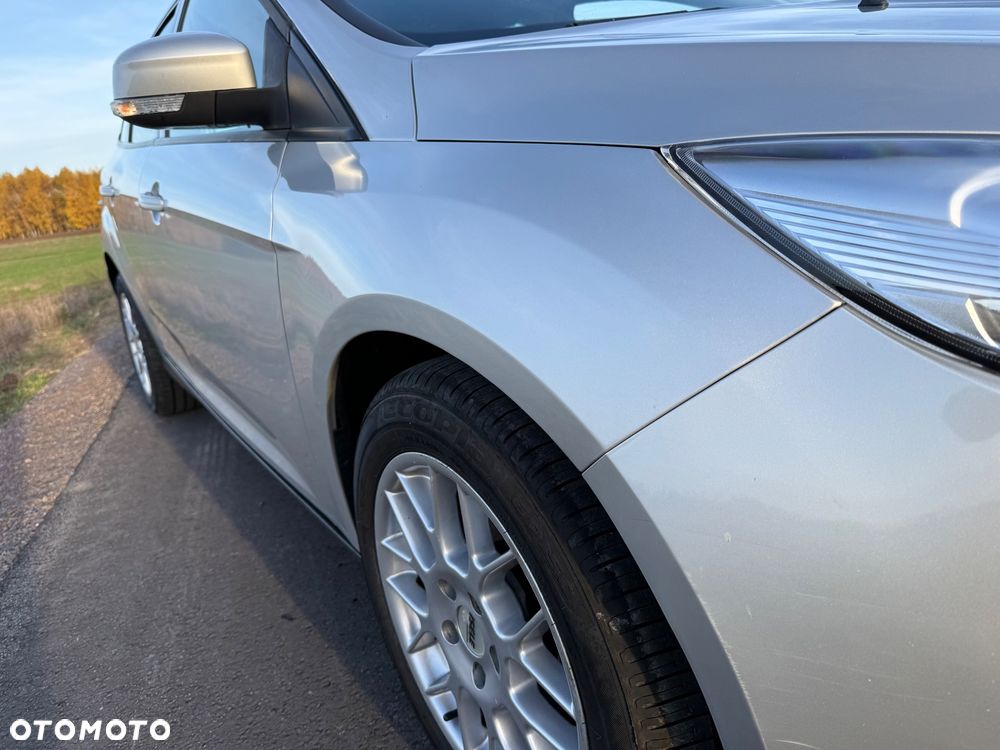 Ford Focus 1.6 SYNC Edition - 13