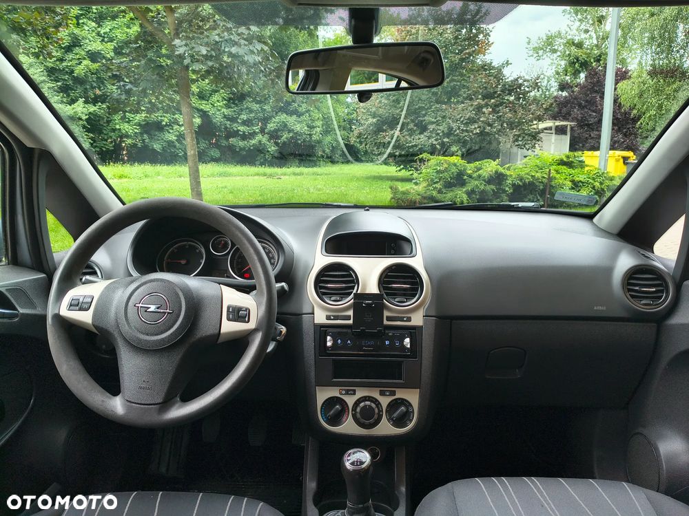 Opel Corsa - 13