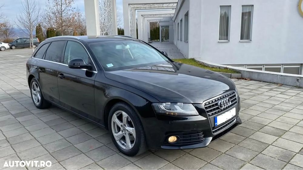 Dezmembrez Audi A4 B8 automat break negru 2.0 TFSI 2011 CDNB/CDN 132KW 180cp - 2
