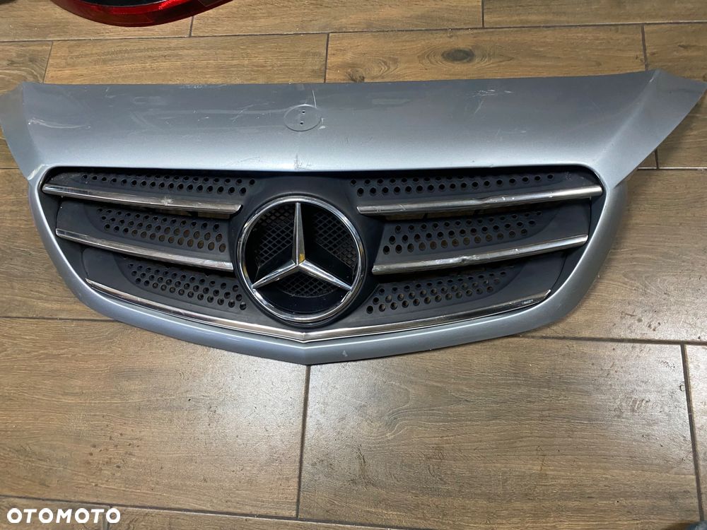 ATRAPA GRILL MERCEDES CITAN A415 KMP ORG - 2