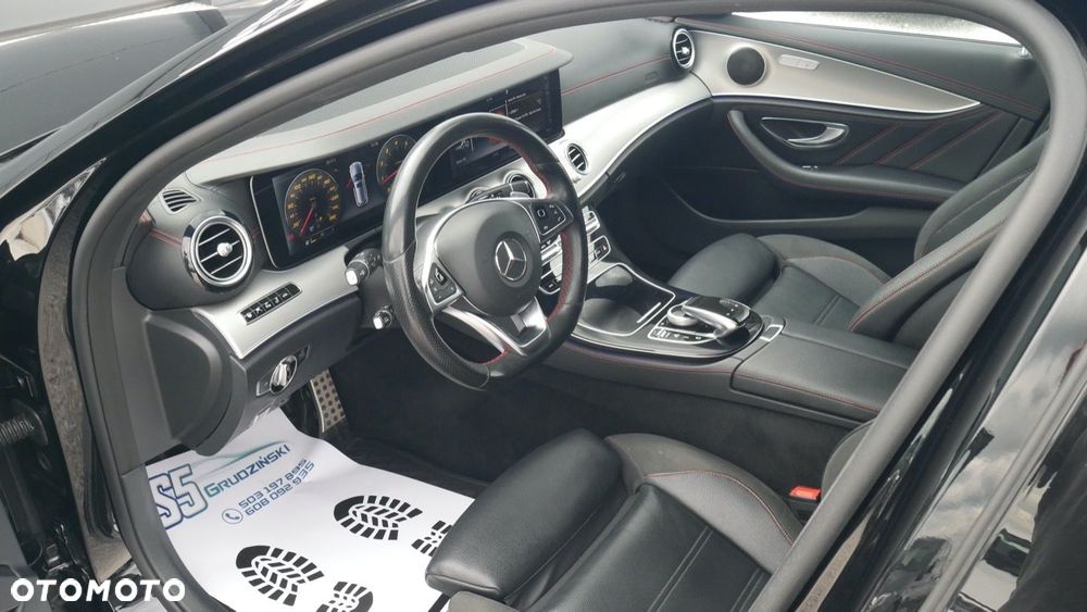 Mercedes-Benz Klasa E - 9