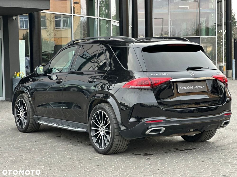 Mercedes-Benz GLE - 10