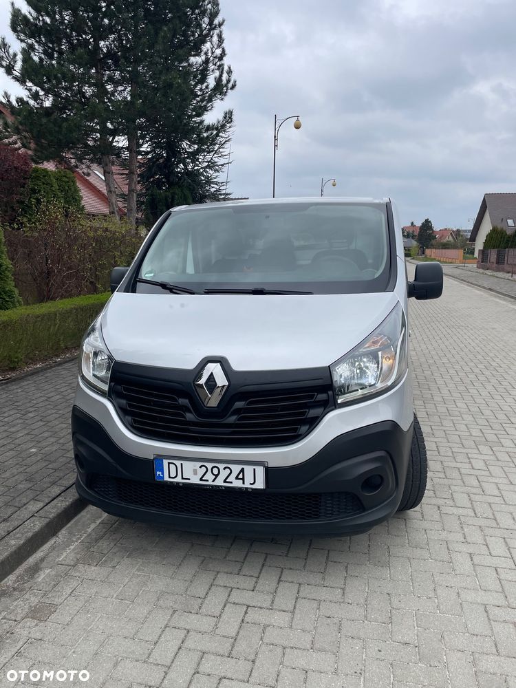 Renault Trafic - 2