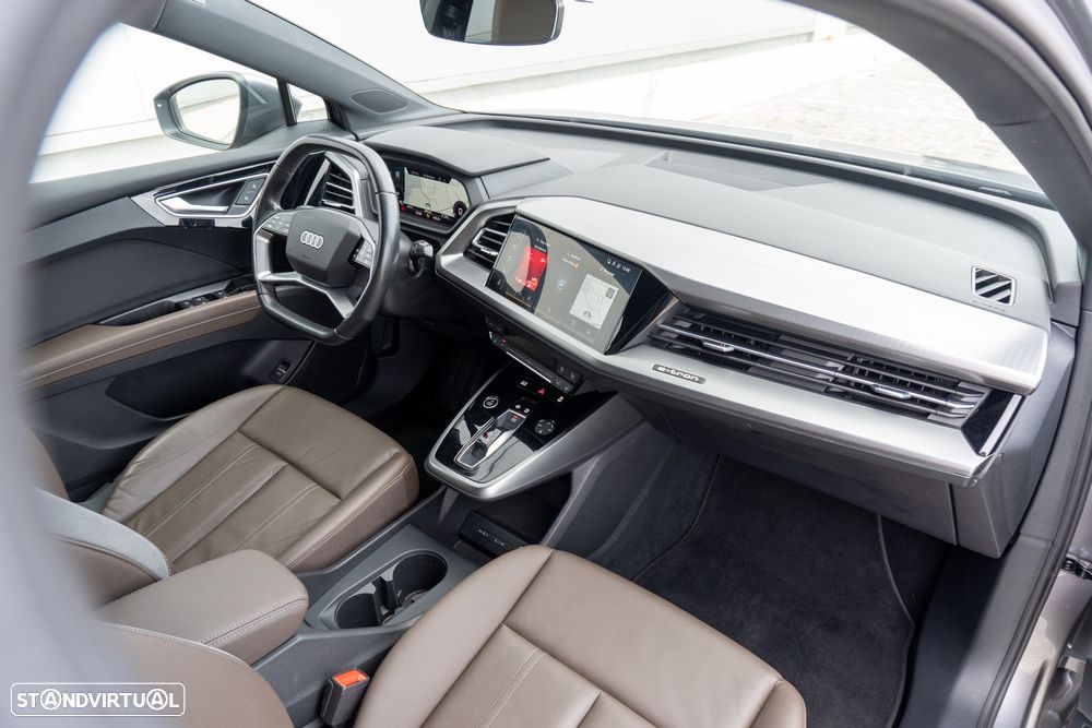 Audi Q4 e-tron 45 quattro - 27