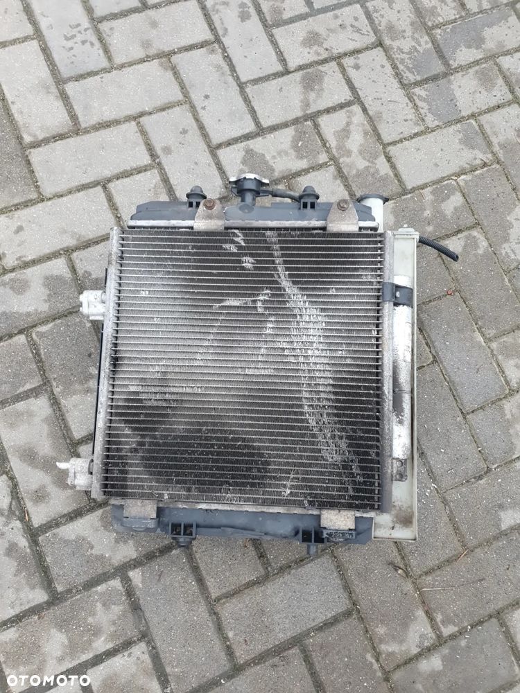 CHŁODNICA WODY KLIMATYZACJI WENTYLATOR TOYOTA AYGO I 1.0 - 4