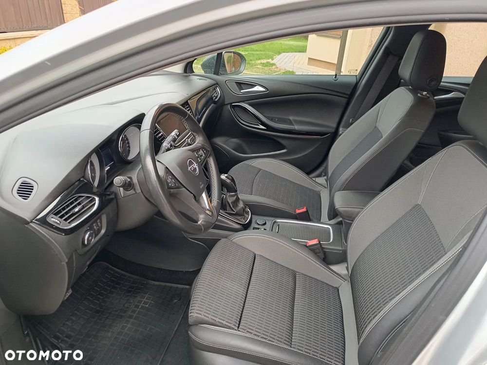 Opel Astra 1.2 T Business Elegance S&S - 25