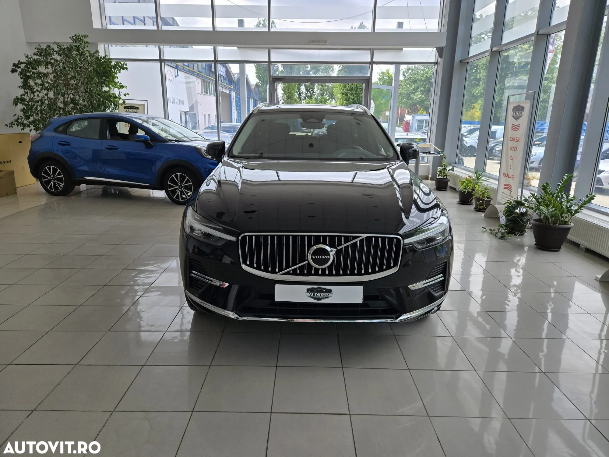 Volvo XC 60 Recharge T6 AWD AT Core - 9