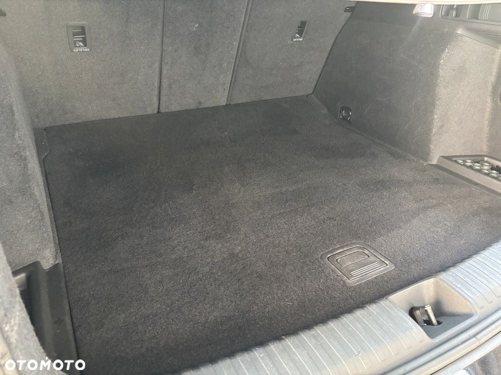 Audi Q6 e-tron Quattro - 22