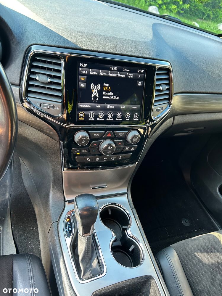Jeep Grand Cherokee 3.6 V6 Laredo - 15