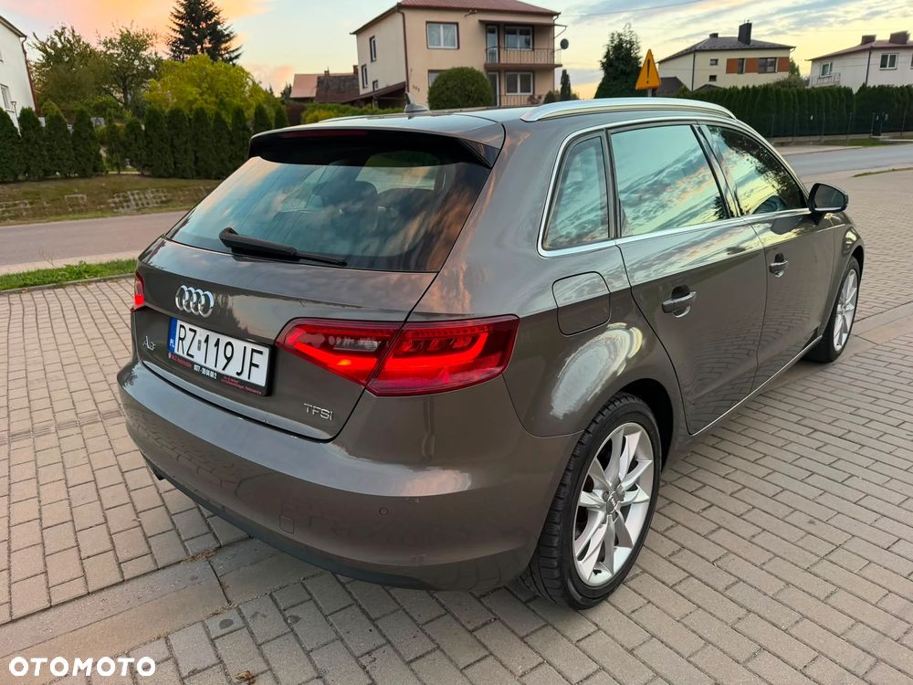 Audi A3 Sportback 1.4 TFSI Premiere Edition - 23