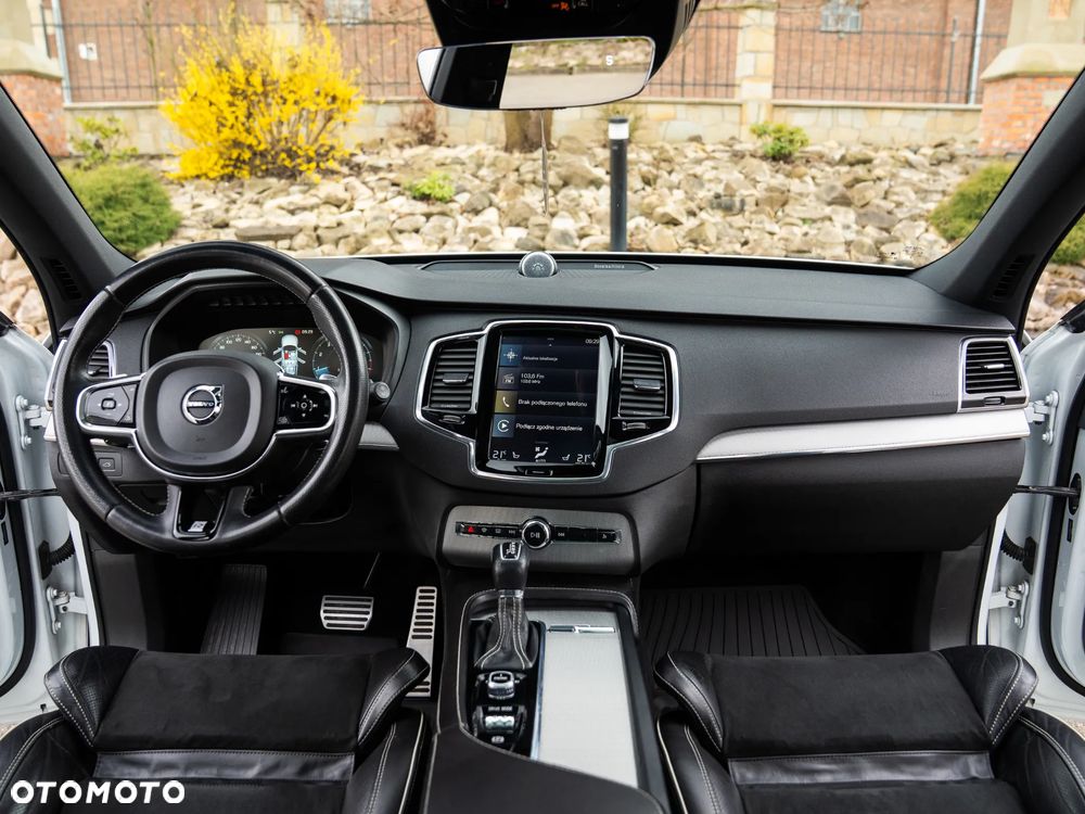 Volvo XC 90 - 4