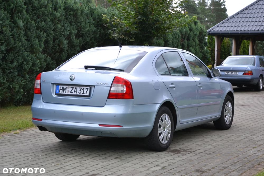 Skoda Octavia 1.8 T FSI Ambiente - 3