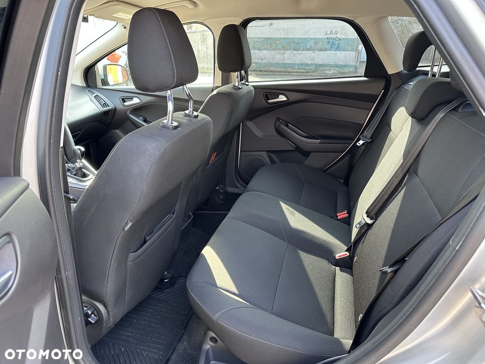 Ford Focus 1.5 TDCi Trend - 16