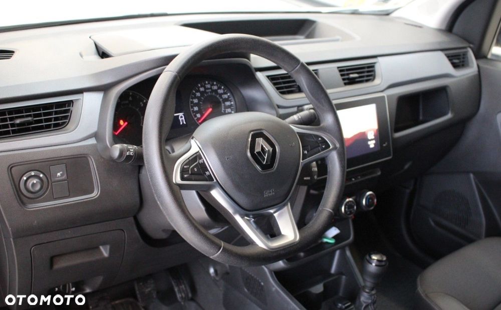 Renault Express - 15