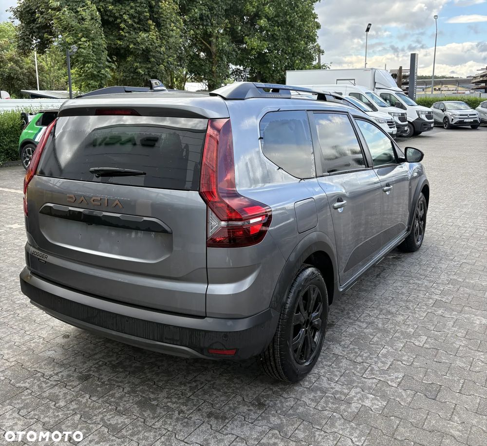 Dacia Jogger 1.6 Full Hybrid 140 Extreme MMT - 2