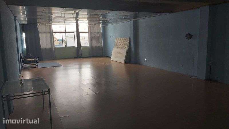 Escritório na rua Afonso cordeiro ,679 Matosinhos . - Grande imagem: 3/7