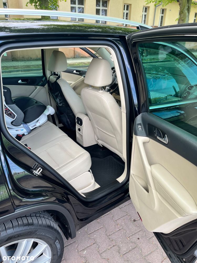Volkswagen Tiguan - 10
