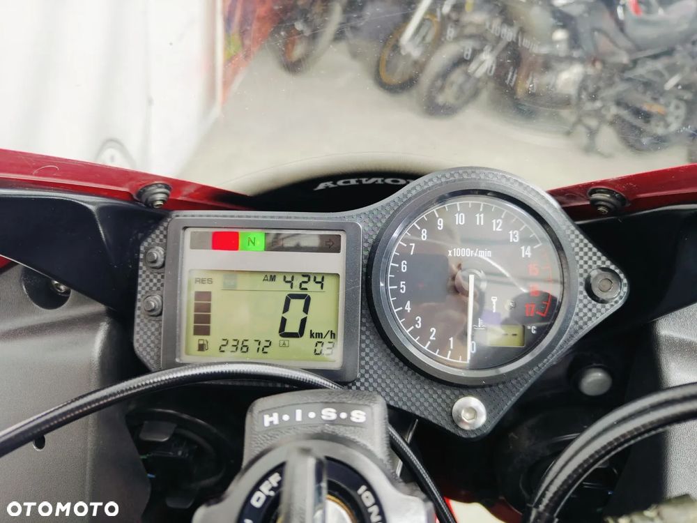 Honda CBR - 21