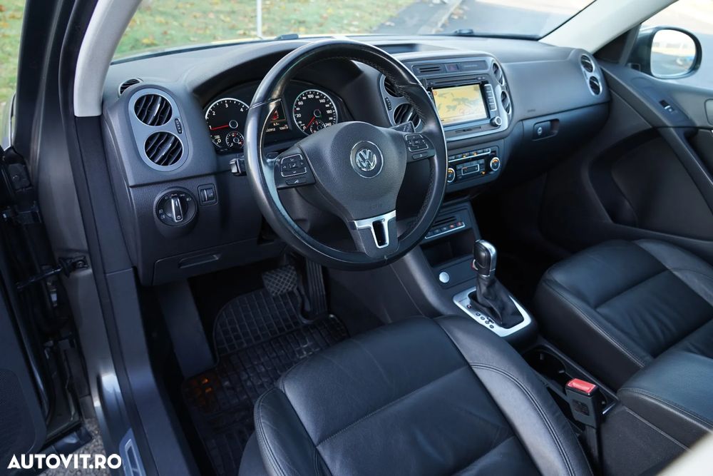 Volkswagen Tiguan 2.0 TDI DPF 4Motion BlueMotion Technology DSG Sport & Style - 12