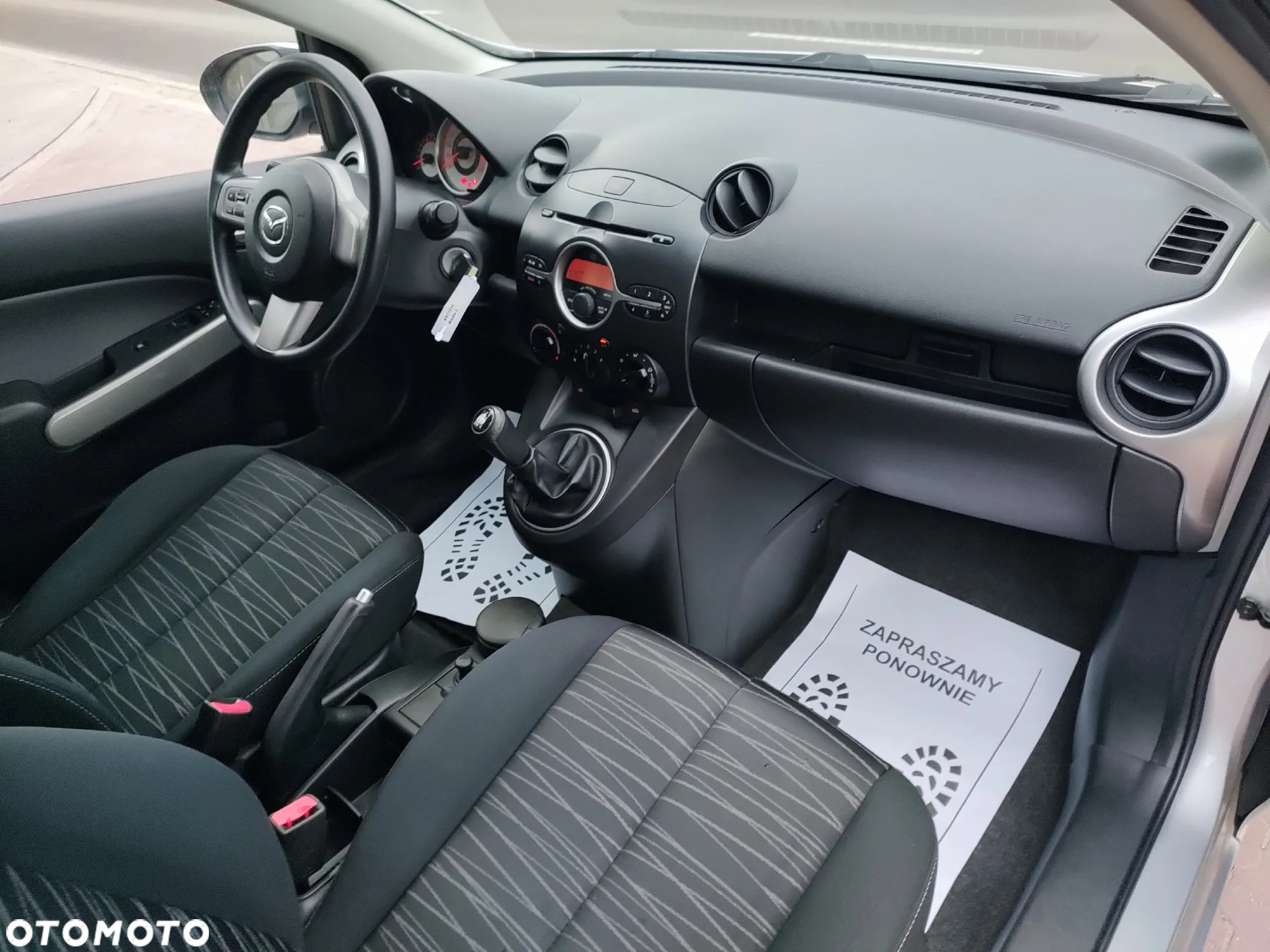 Mazda 2 1.3 Independence - 24