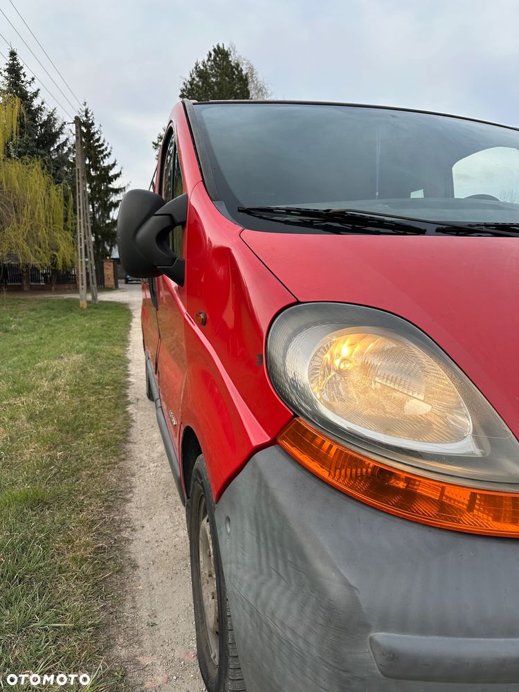 Renault Trafic - 2